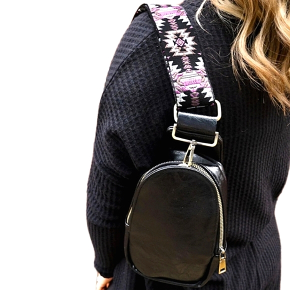 BLACK GUITAR STRAP SLING BAG - Picture 5 of 10